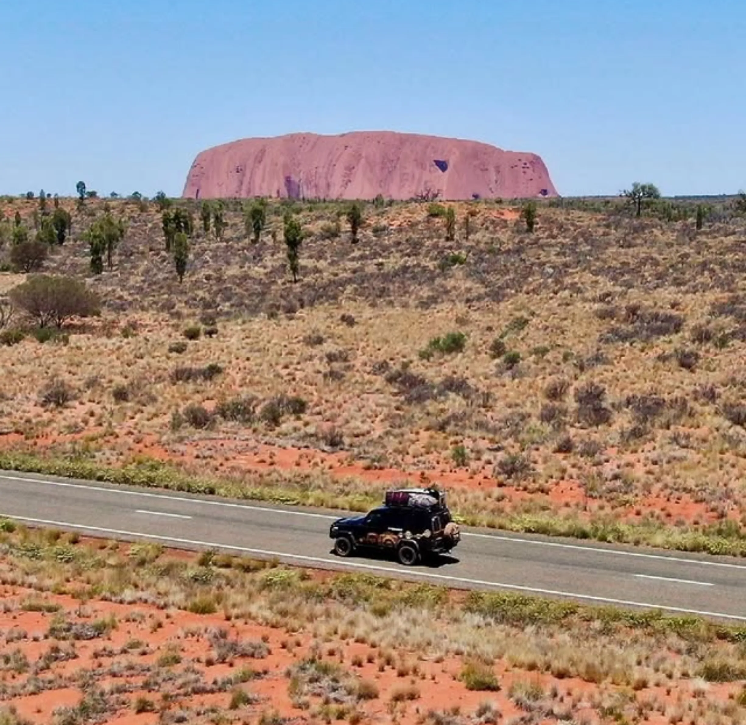 Car at Uluru